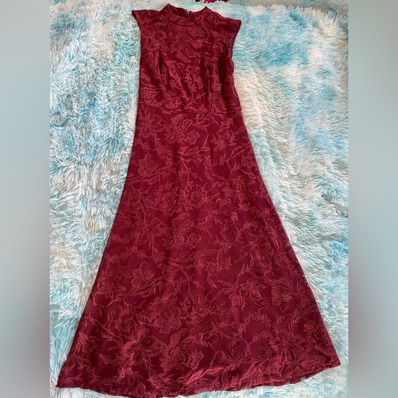 JS Collections Joy Mock Neck Midi Lace Dress Merlot/Burgundy Size 4 NWOT - Picture 5 of 7